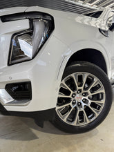 2025+ GM Front Bumper Light (Escalade, Tahoe,Yukon and Suburban)