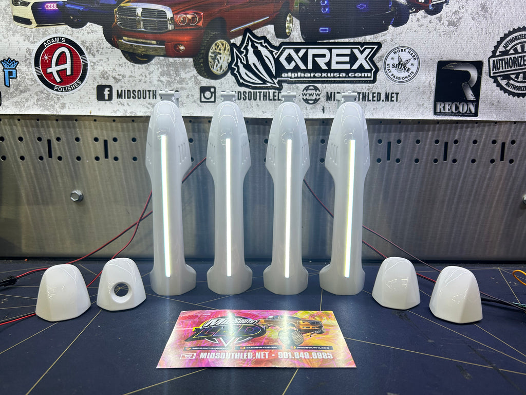 D4FACC8E-3733-469A-B1A3-