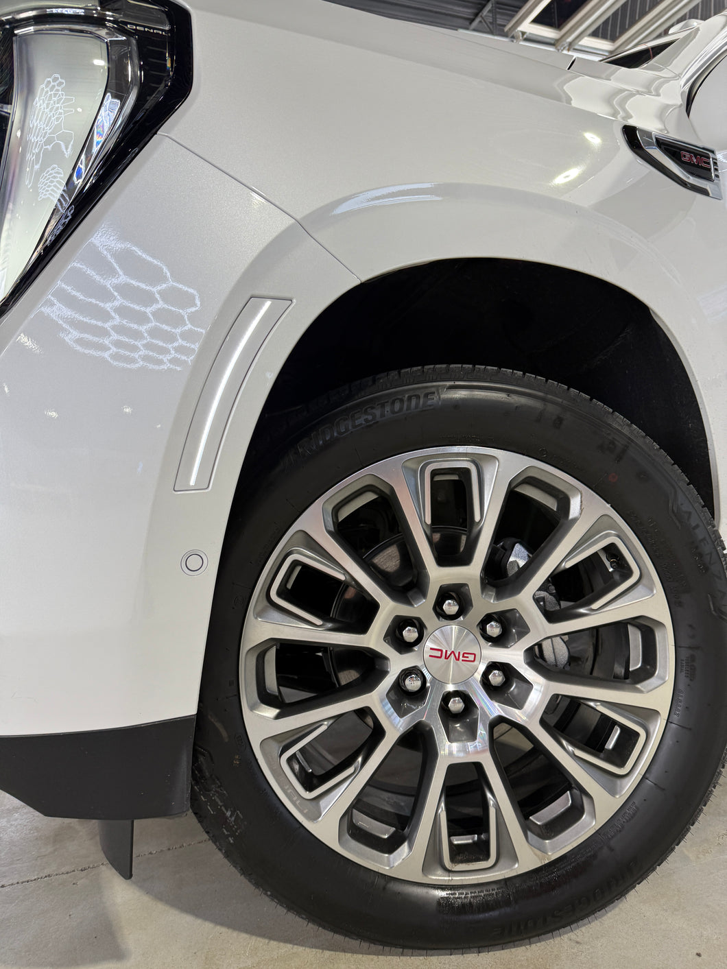 2025+ GM Front Bumper Light (Escalade, Tahoe,Yukon and Suburban)