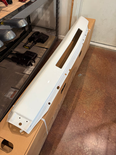 Paint-Matched Front Impact Bumper Bar for 2007–2013 Chevrolet Silverado