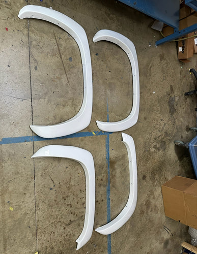 1999-2006 GM OE Style fender Flares Colormatched